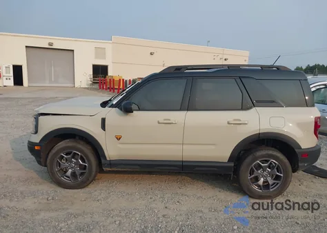 2024 Ford Bronco Sport Badlands z USA, uszkodzony, nr VIN 3FMCR9D93RRE12485